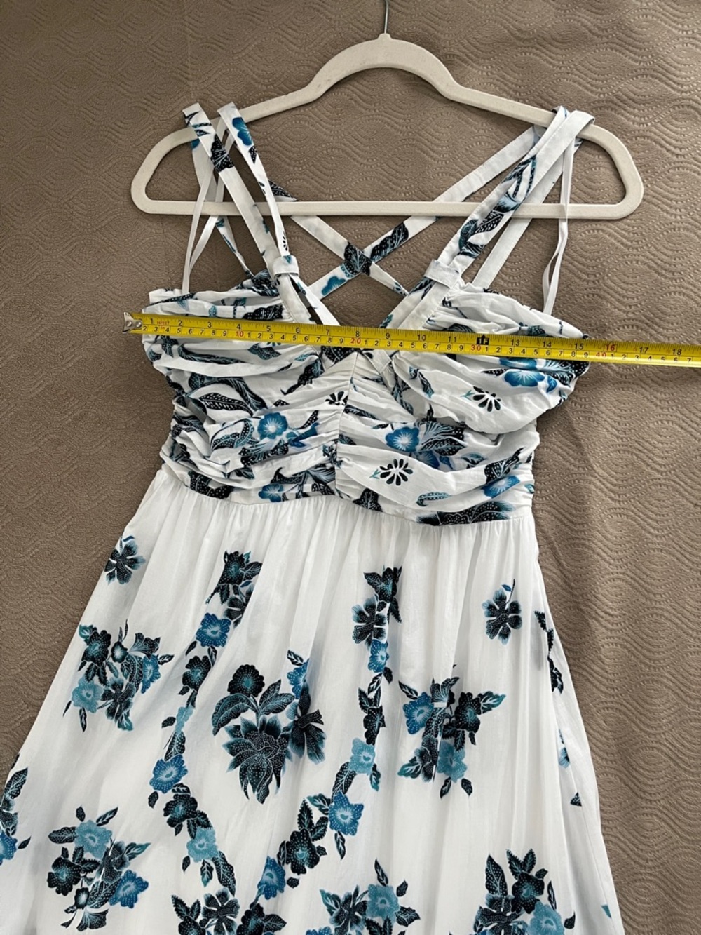 White House Black Market 🆕 White & Blue Floral Maxi Dress size 4 - Picture 9 of 13